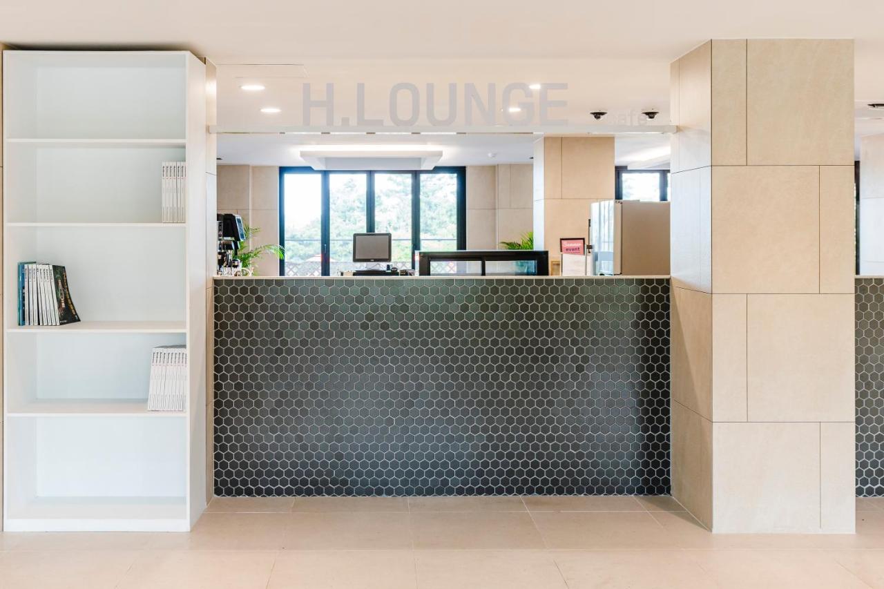 Hallim Resort Jeju Exterior photo