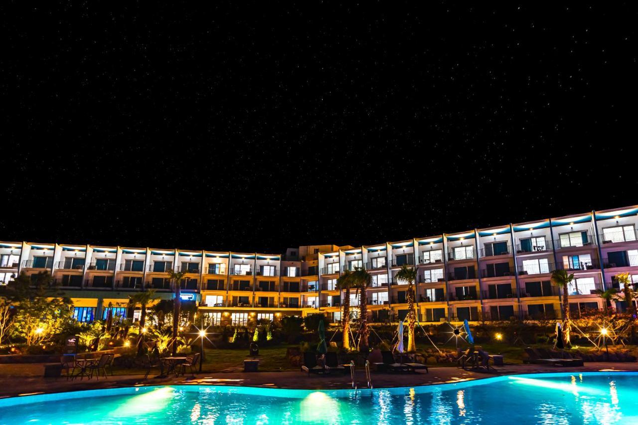 Hallim Resort Jeju Exterior photo