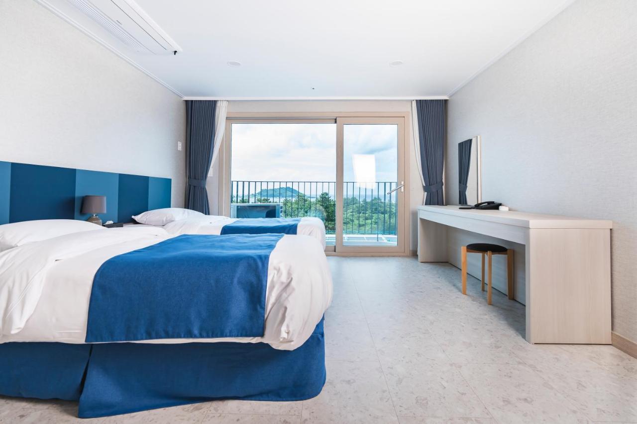 Hallim Resort Jeju Exterior photo